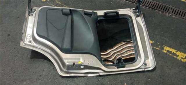 Foto 3ª: Puerta Lateral Corredera Derecha Ford Tourneo 1.0 SPORT [1.0 LTR. - 74 KW ECOBOOST CAT] [SFCF]