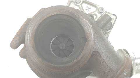 Foto 2ª: Turbocompresor Bmw Serie 2 215 1.5 12V TD 116CV 83KW [B37C15A] (2015)