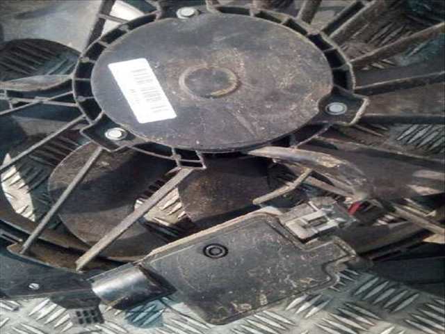 Foto 2ª: Electroventilador Ford Focus TITANIUM 125CV 92KW [M1DD] (2015)