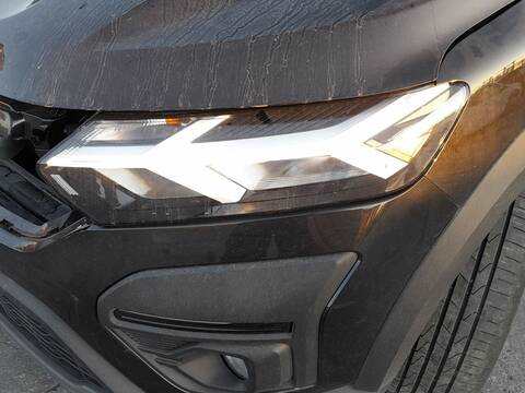 Faro Izquierdo Dacia Sandero 1.0 TCE 90 ECO-G 91CV 67KW