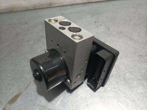 Abs Volvo XC 90 D5 EXECUTIVE 7 ASIENTOS) 136KW) 185CV