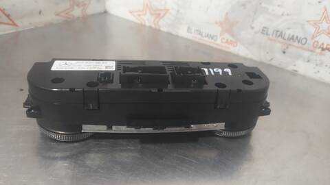 Foto 3ª: Mando Climatizador Mercedes Clase C 160 220 T CDI 204.208) 170CV 125KW FAMILIAR [OM646811] (2008)