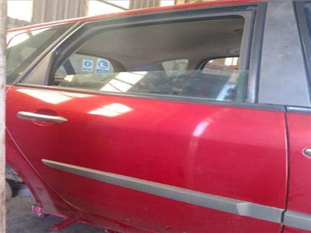 Puerta Trasera Derecha Renault Scenic 1.5 AUTHENTIQUE [1.5 LTR. - 78 KW DCI DIESEL] (JM)(2003-_)