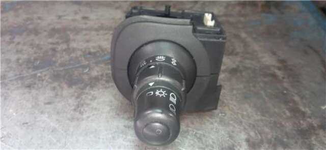 Foto 3ª: Mando Multifuncion Renault Scenic 1.5 AUTHENTIQUE [1.5 LTR. - 60 KW DCI DIESEL] (JM)(2003-_) [K9KD722]