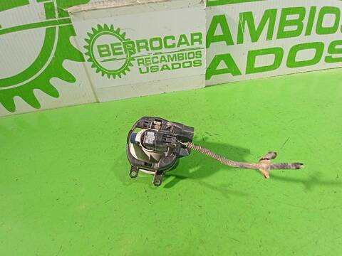 Foto 3ª: Faro Antiniebla Delantero Izquierdo Toyota Auris HYBRID FEEL EDITION 136CV (2013)