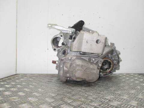 Foto 2ª: Caja Cambios Volkswagen Golf CYV (2016)