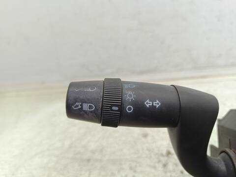 Foto 3ª: Mando Luces Lancia Musa 1.9 JTD CAT 101CV 74KW [188B2000] (2004)