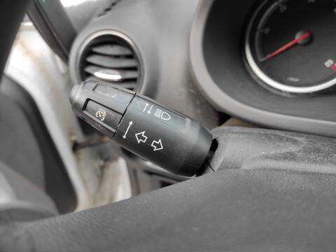 Foto 2ª: Mando Multifuncion Opel Corsa A13DTC (2006)