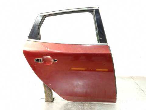 Puerta Trasera Derecha Volvo V40 D2 HATCHBACK 114CV 84KW