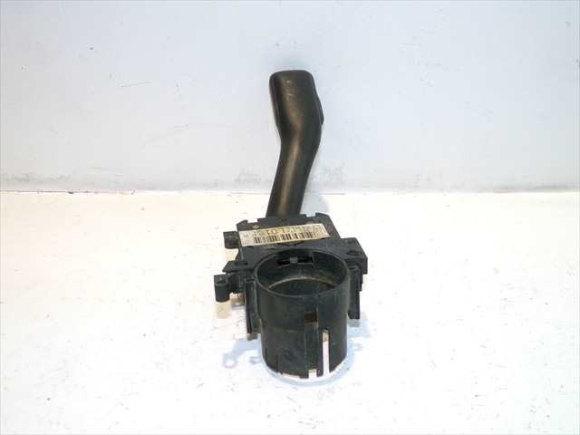 Foto 3ª: Mando Multifuncion Volkswagen Beetle 2.0 G 1998-2005 [AQY] (2000)