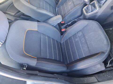 Asiento Delantero Derecho Dacia Sandero STEPWAY ESSENTIAL 91CV 67KW