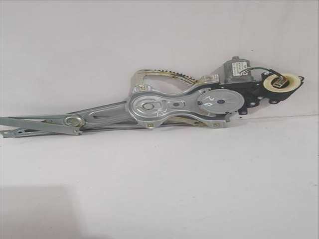 Elevalunas Eléctrico Delantero Izquierdo Toyota Yaris ACTIVE 112CV