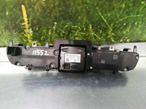 Foto 2ª: Mando Multifuncion Mercedes Clase E 180 E 200 D 213.013) 150CV 110KW [654920] (2017)