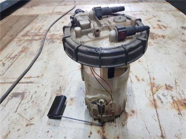 Foto 3ª: Aforador Opel Vivaro 1.9 COMBI 2.9T LARGO [1.9 LTR. - 74 KW CDTI CAT (F9Q-760 - L08)] [f9q u7]