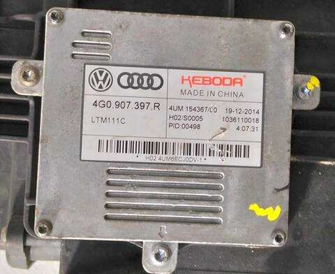 Foto 3ª: Faro Derecho Audi Q3 CUVC (2015)