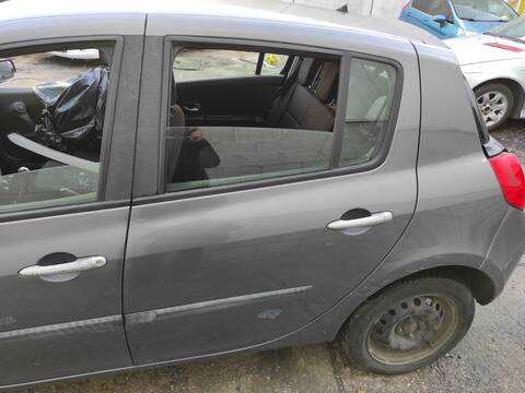 Puerta Trasera Izquierda Renault Clio D4F784