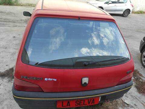 Foto 2ª: Portón Peugeot 106 HDZ (1996)