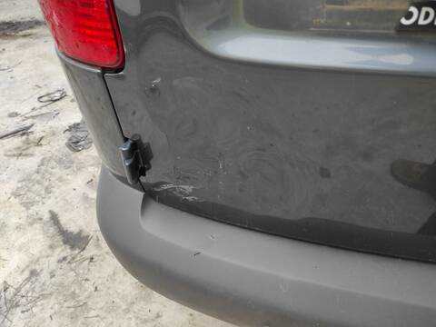 Foto 3ª: Puerta Trasera Izquierda Volkswagen Caddy BLS (2006)