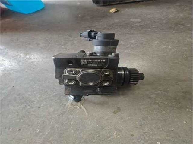 Foto 2ª: Bomba Inyeccion Fiat Talento 1.6 L1H1 1.0T BASIS (M1) [1.6 LTR. - 70 KW TURBODIESEL ECOJET]