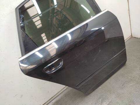 Foto 3ª: Puerta Trasera Derecha Audi A4 2.0 TDI 16V 140CV 103KW [BLB,BRE] (2005)