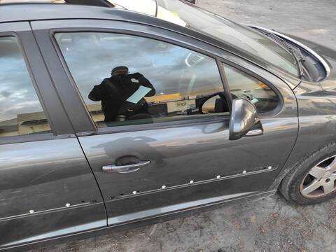 Puerta Delantera Derecha Peugeot 207 8FS