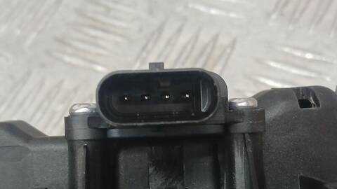 Foto 3ª: Maneta Exterior Delantera Derecha Tesla Model 3 EV 283CV 208KW [3D5] (2024)