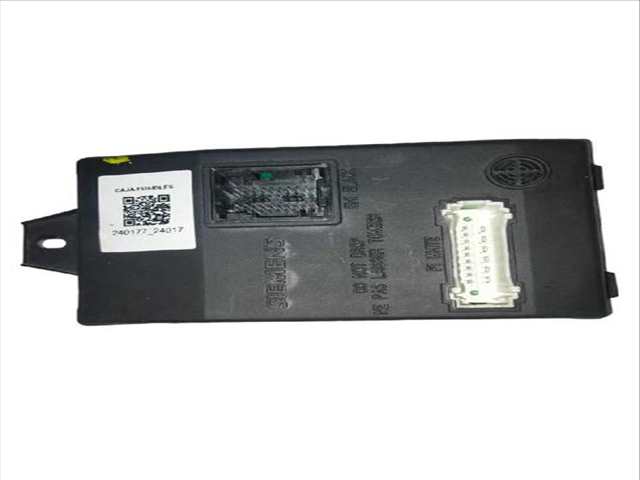 Foto 2ª: Caja Reles Fusibles Dacia Sandero 1.5 DCI 86CV (2008)