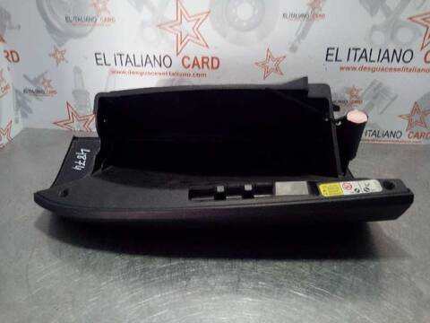 Guantera Toyota Prius EXCLUSIVE 156CV 115KW