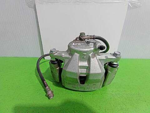 Foto 2ª: Pinza Freno Delantera Izquierdo Toyota Auris HYBRID FEEL EDITION 136CV (2013)