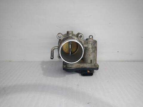 Foto 3ª: Caja Mariposa Hyundai i20 ESSENCE MILD-HYBRID 100CV [G3LF  G3LE] (2020)