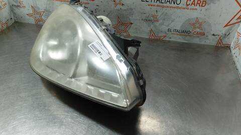 Foto 2ª: Faro Derecho Mercedes Clase A 140 A 160 CDI A-EDITION 82CV 60KW [OM640942] (2006)