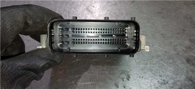 Foto 3ª: Centralita Motor ECU Hyundai i10 1.0 BASIS [1.0 LTR. - 49 KW CAT] [G3LA]