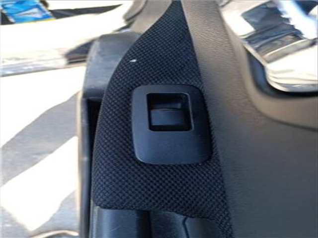 Botonera Elevalunas Nissan Qashqai 2.0 DCI 150CV 110KW