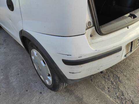 Foto 3ª: Paragolpes Trasero Opel Corsa Z13DT (2004)