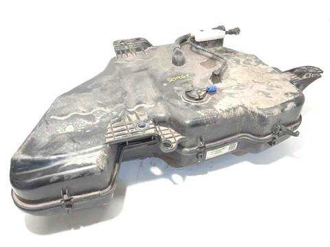 Foto 2ª: Deposito AdBlue Audi Q3 ATTRACTION QUATTRO 150CV 110KW [DFTA] (2016)