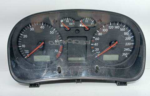 Cuadro de Instrumentos Volkswagen Golf 1.6 101CV