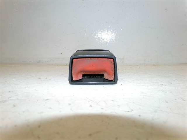 Foto 2ª: Cinturón Delantero Derecho Dodge Caliber 2.0 CRD 2006-2012 [BSY] (2008)