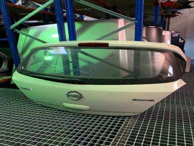 Portón Opel Corsa 1.3 CDTI