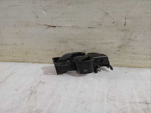 Foto 3ª: Cerradura Capot Mercedes Clase C 160 CLK 240 209.361) 170CV [M 112.912] (2002)