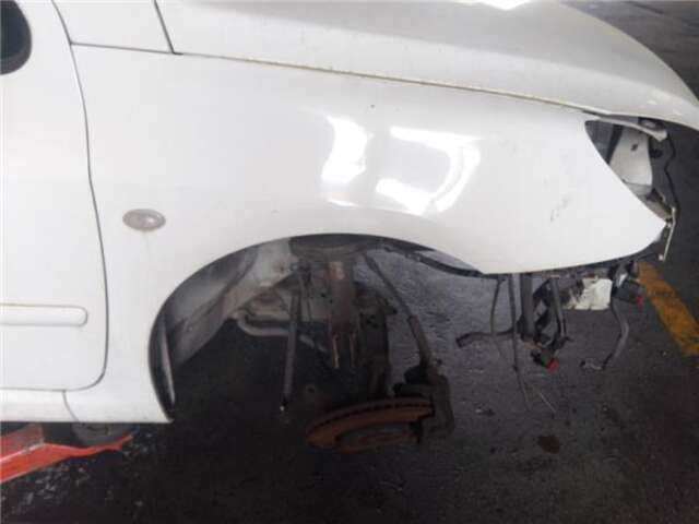 Aleta Delantera Derecha Peugeot 307 1.6 HDI 110