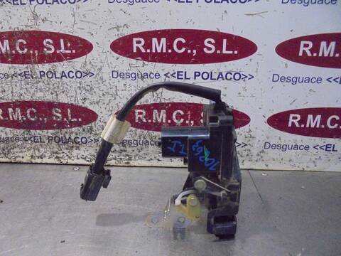 Foto 3ª: Cerradura Puerta Trasera Izquierda Land Rover Range DSE 100KW) 136CV [256TA] (2000)