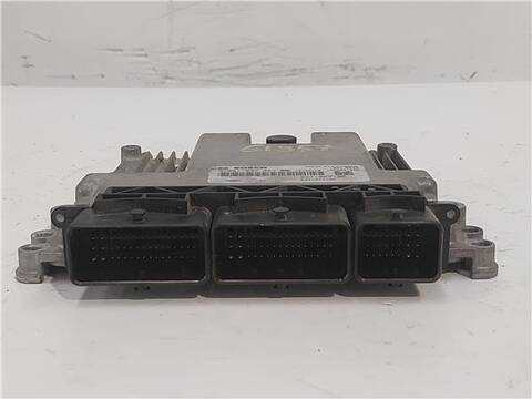 Foto 2ª: Centralita Motor ECU Renault Clio 1.5 AUTHENTIQUE 75CV 55KW [K9K 628] (2015)