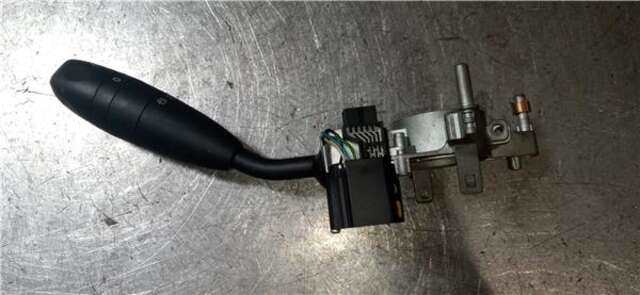 Foto 3ª: Mando Multifuncion Mercedes Clase A 140 2.0 A 180 CDI (169.007) [2.0 LTR. - 80 KW CDI CAT] [OM 640.940]