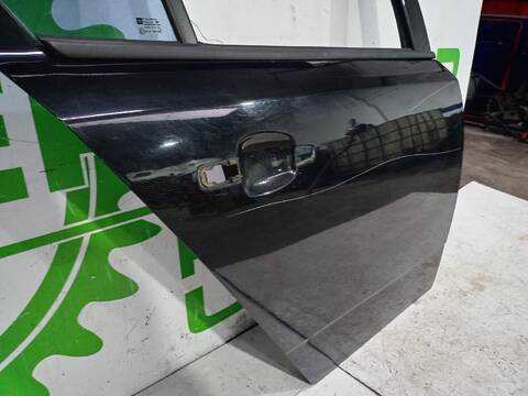 Foto 3ª: Puerta Trasera Derecha Opel Astra ELEGANCE 101CV [Z17DTH] (2004)