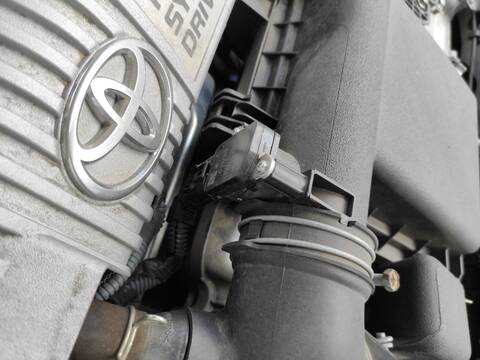 Caudalimetro Toyota Auris 2ZRFXE