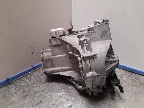 Foto 2ª: Caja Cambios Peugeot 2008 ALLURE 120CV 88KW [BH01] (2018)