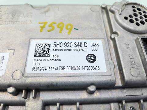 Foto 2ª: Cuadro de Instrumentos Volkswagen Crafter 35 FURGON BM TN FWD 140CV 103KW [DNAE] (2024)