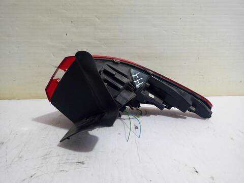 Foto 3ª: Piloto Trasero Izquierdo Opel Grandland DESIGN LINE 131CV (2017)