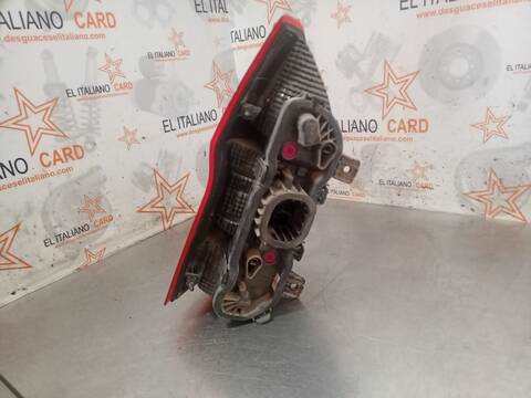 Foto 4ª: Piloto Trasero Derecho Ford Transit AMBIENTE 75CV 55KW [UGCB] (2015)