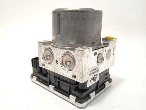 Foto 2ª: Abs Volkswagen Golf ADVANCE 130CV 96KW [DPB] (2020)